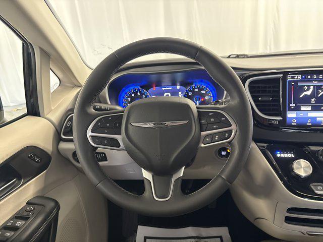 used 2023 Chrysler Pacifica car, priced at $23,354