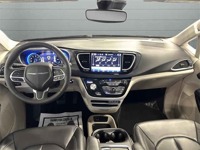 used 2023 Chrysler Pacifica car, priced at $23,138