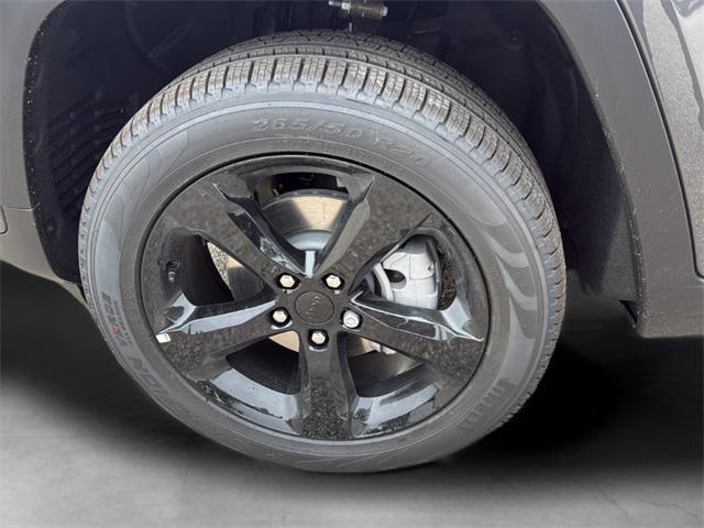 new 2025 Jeep Grand Cherokee car, priced at $54,115