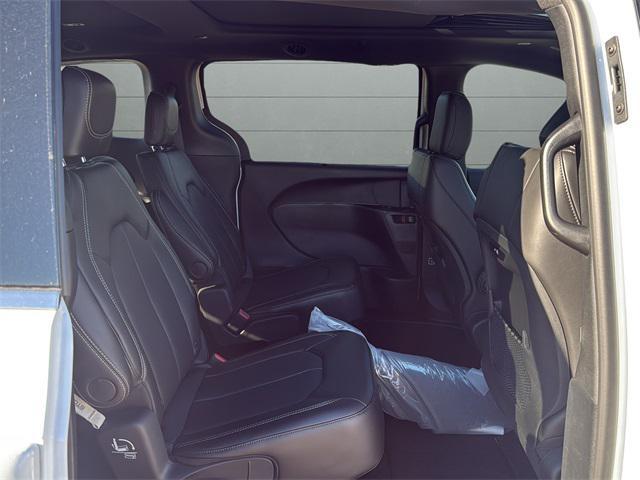 new 2026 Chrysler Pacifica car, priced at $44,348