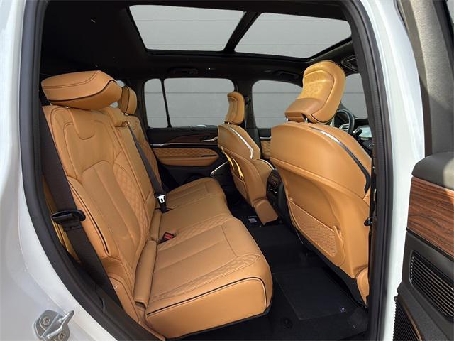 new 2025 Jeep Grand Cherokee car, priced at $65,363