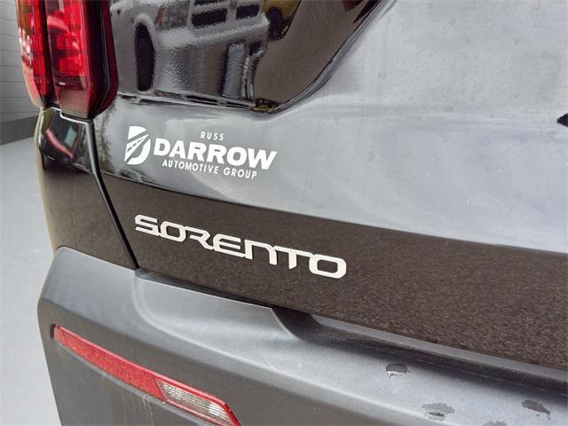 used 2023 Kia Sorento car, priced at $20,170