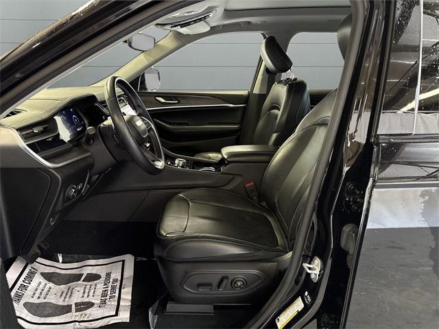 used 2022 Jeep Grand Cherokee L car, priced at $31,789