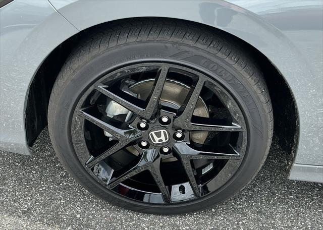 new 2025 Honda Civic Hybrid car