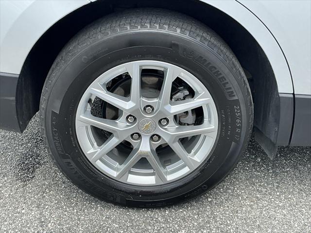 used 2022 Chevrolet Equinox car, priced at $18,981