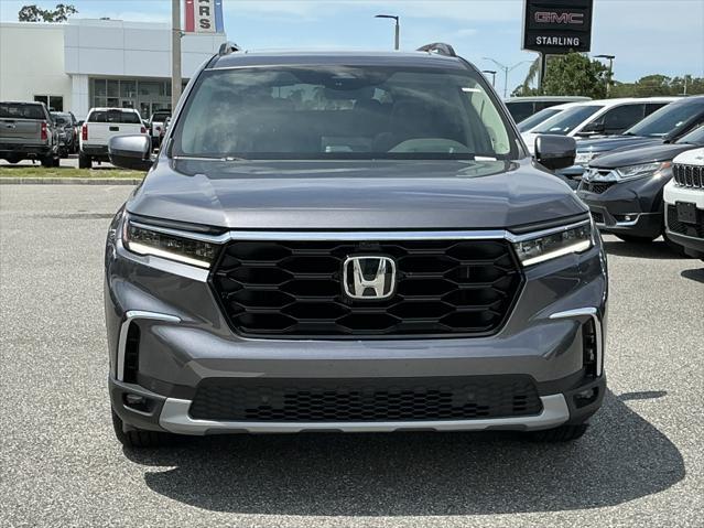 new 2025 Honda Pilot car, priced at $54,530