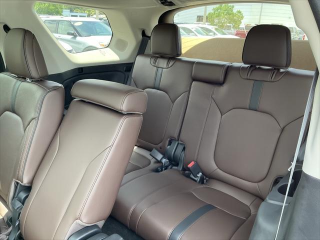 new 2025 Honda Pilot car, priced at $54,530