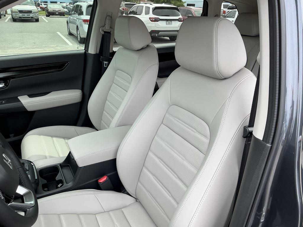 new 2025 Honda CR-V car, priced at $37,895