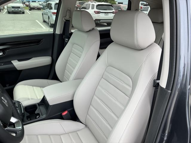 new 2025 Honda CR-V car, priced at $37,895