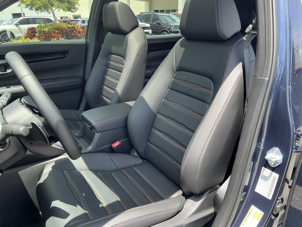 new 2026 Honda CR-V Hybrid car, priced at $43,645