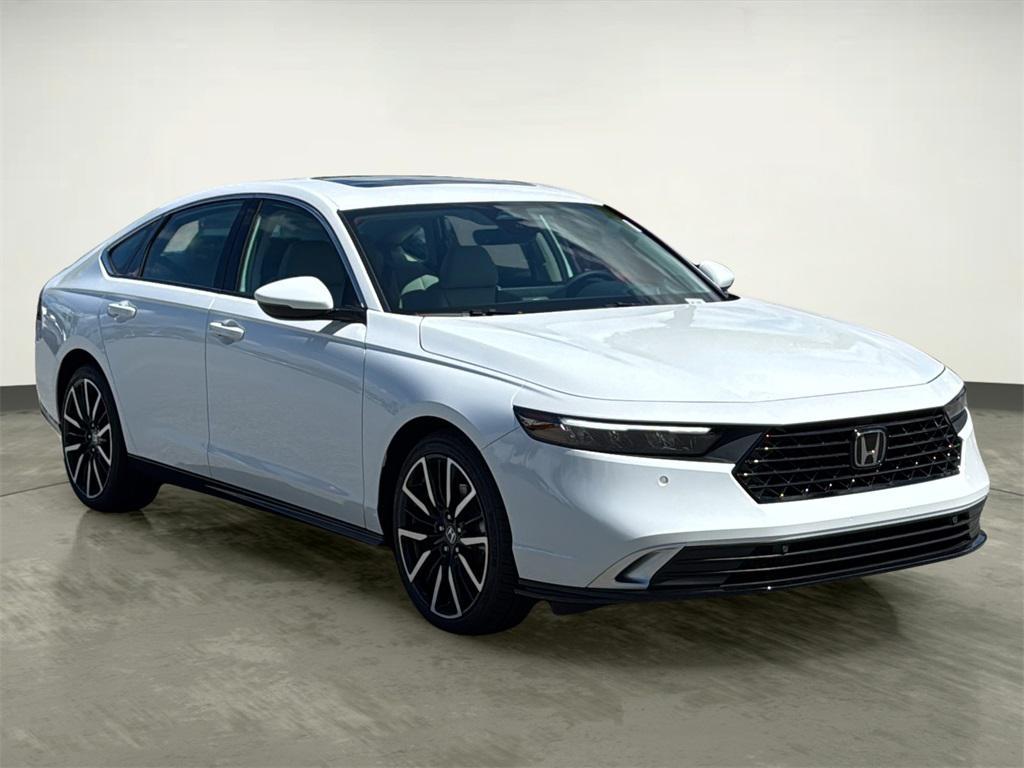 new 2025 Honda Accord Hybrid car, priced at $39,450