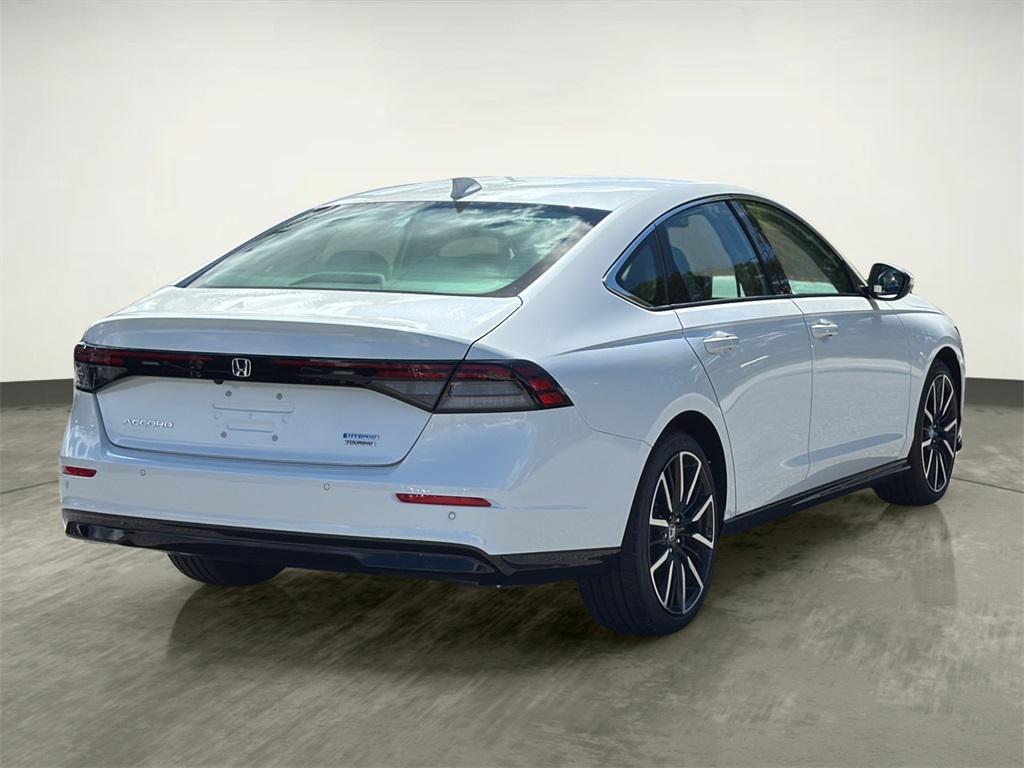 new 2025 Honda Accord Hybrid car, priced at $39,450