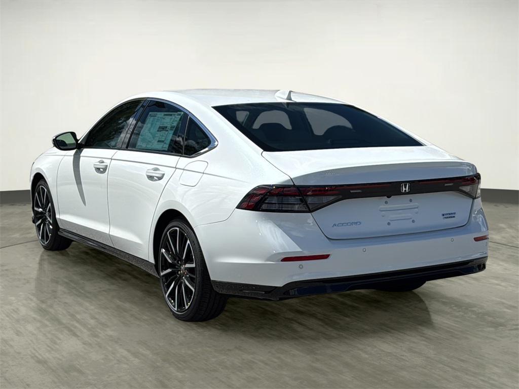new 2025 Honda Accord Hybrid car, priced at $39,450