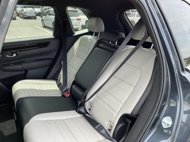 new 2025 Honda CR-V Hybrid car, priced at $42,495