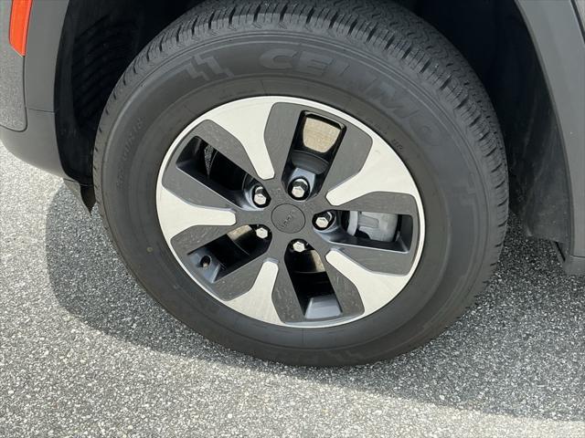 used 2023 Jeep Grand Cherokee 4xe car, priced at $25,307