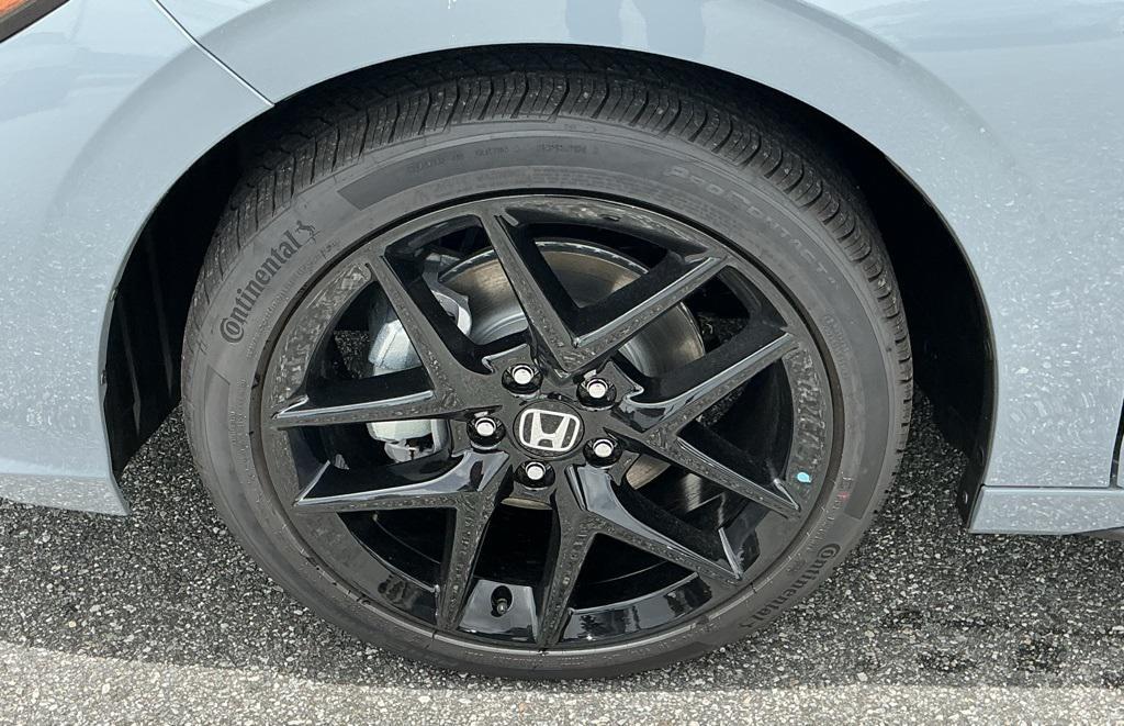 new 2025 Honda Civic Hybrid car, priced at $30,255