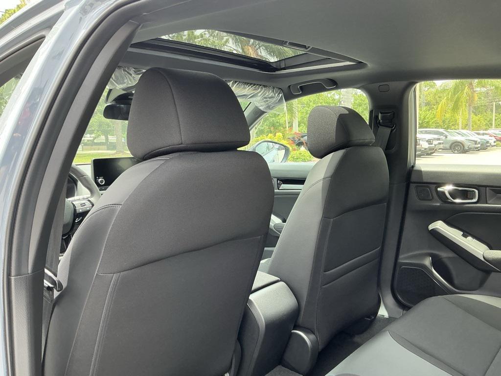 new 2025 Honda Civic Hybrid car, priced at $30,255