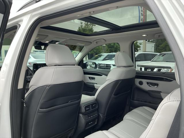 used 2023 Honda Pilot car, priced at $40,518