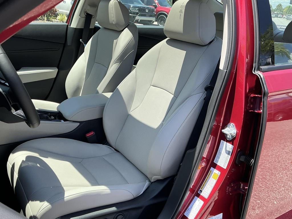 new 2025 Honda Accord Hybrid car, priced at $39,405