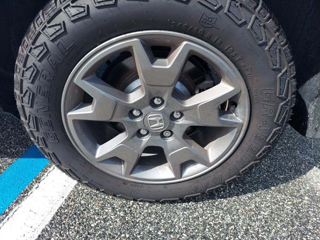 used 2025 Honda Passport car, priced at $41,391