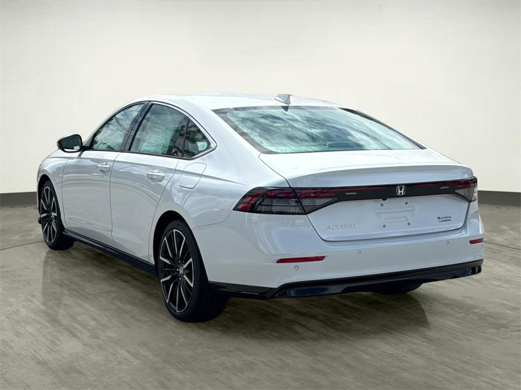 new 2025 Honda Accord Hybrid car, priced at $39,405