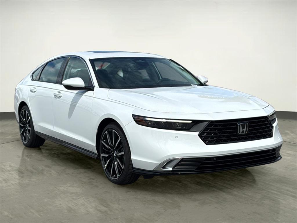 new 2025 Honda Accord Hybrid car, priced at $39,405