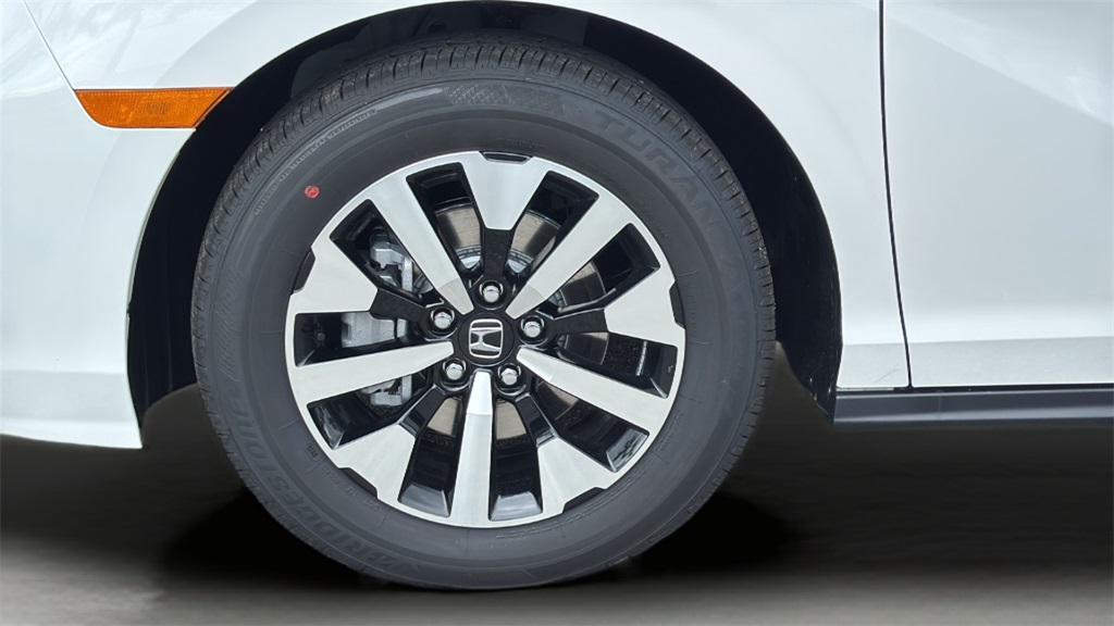 new 2026 Honda Odyssey car, priced at $45,110
