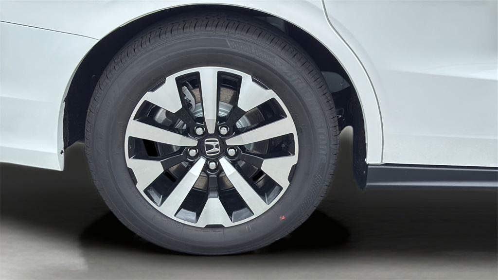 new 2026 Honda Odyssey car, priced at $45,110