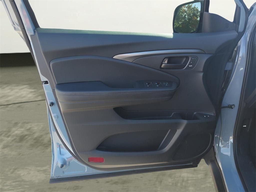 used 2023 Honda Passport car, priced at $32,629