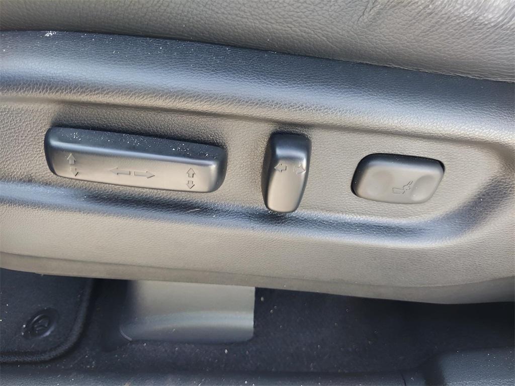 used 2023 Honda Passport car, priced at $32,629