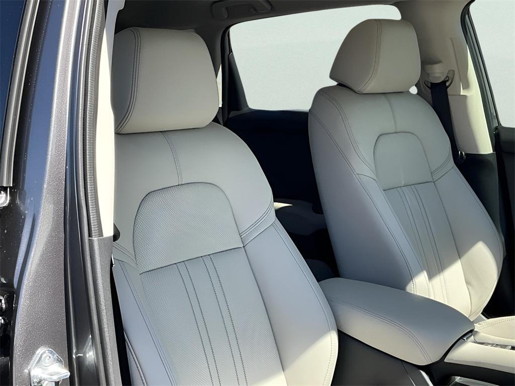 new 2026 Honda HR-V car, priced at $33,000