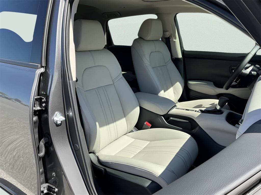 new 2026 Honda HR-V car, priced at $33,000