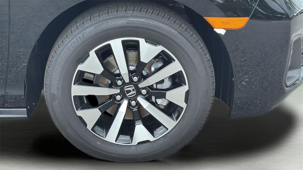 new 2026 Honda Odyssey car, priced at $44,655
