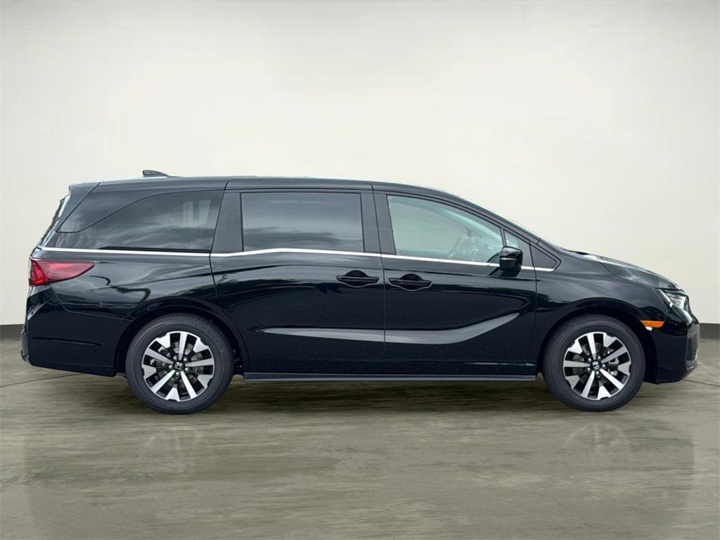 new 2026 Honda Odyssey car, priced at $44,655