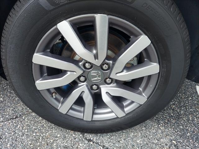 used 2021 Honda Pilot car, priced at $26,983