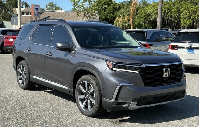 new 2025 Honda Pilot car, priced at $54,530
