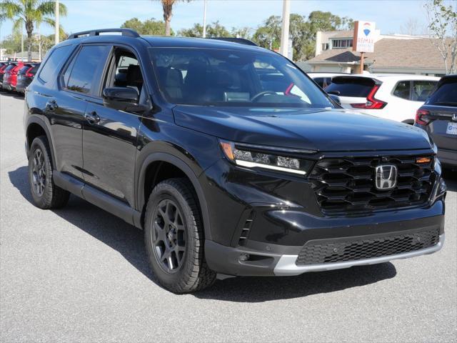 new 2025 Honda Pilot car, priced at $50,795