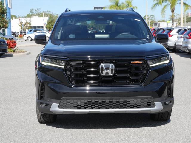 new 2025 Honda Pilot car, priced at $50,795