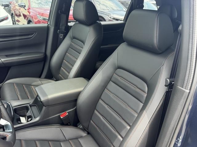 new 2025 Honda CR-V Hybrid car, priced at $39,045