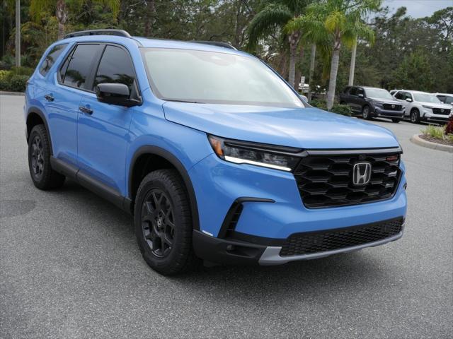 new 2025 Honda Pilot car, priced at $51,250