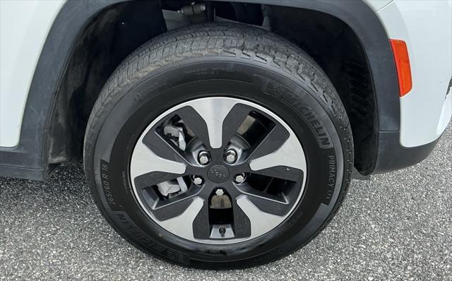 used 2023 Jeep Grand Cherokee 4xe car, priced at $27,894