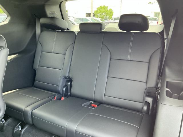 used 2025 GMC Acadia car, priced at $42,489