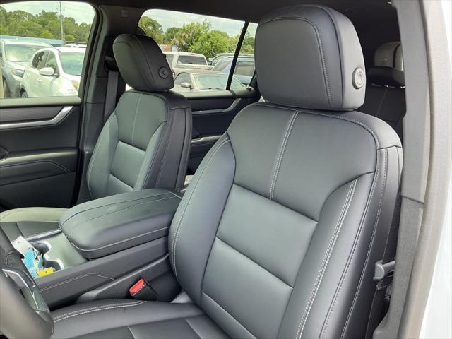 used 2025 GMC Acadia car, priced at $42,489