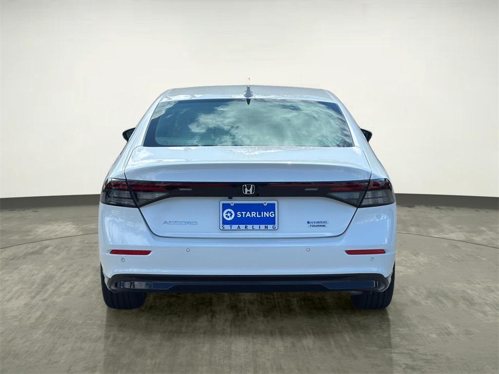 new 2025 Honda Accord Hybrid car, priced at $39,405