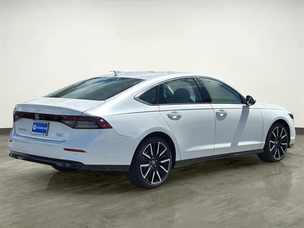 new 2025 Honda Accord Hybrid car, priced at $39,405
