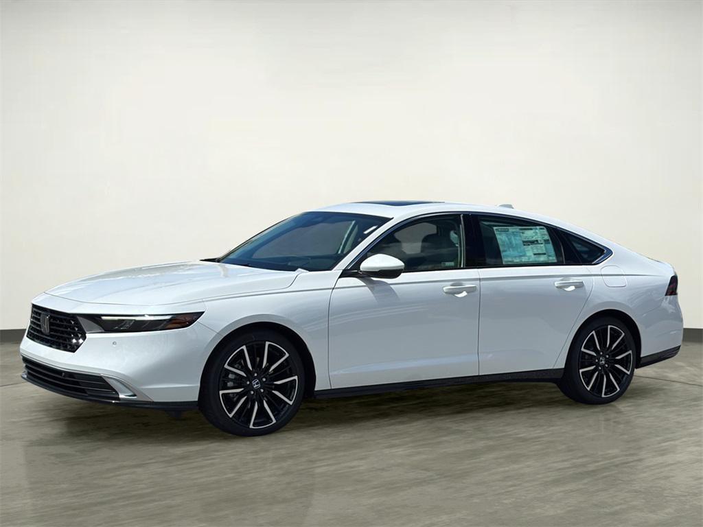 new 2025 Honda Accord Hybrid car, priced at $39,405