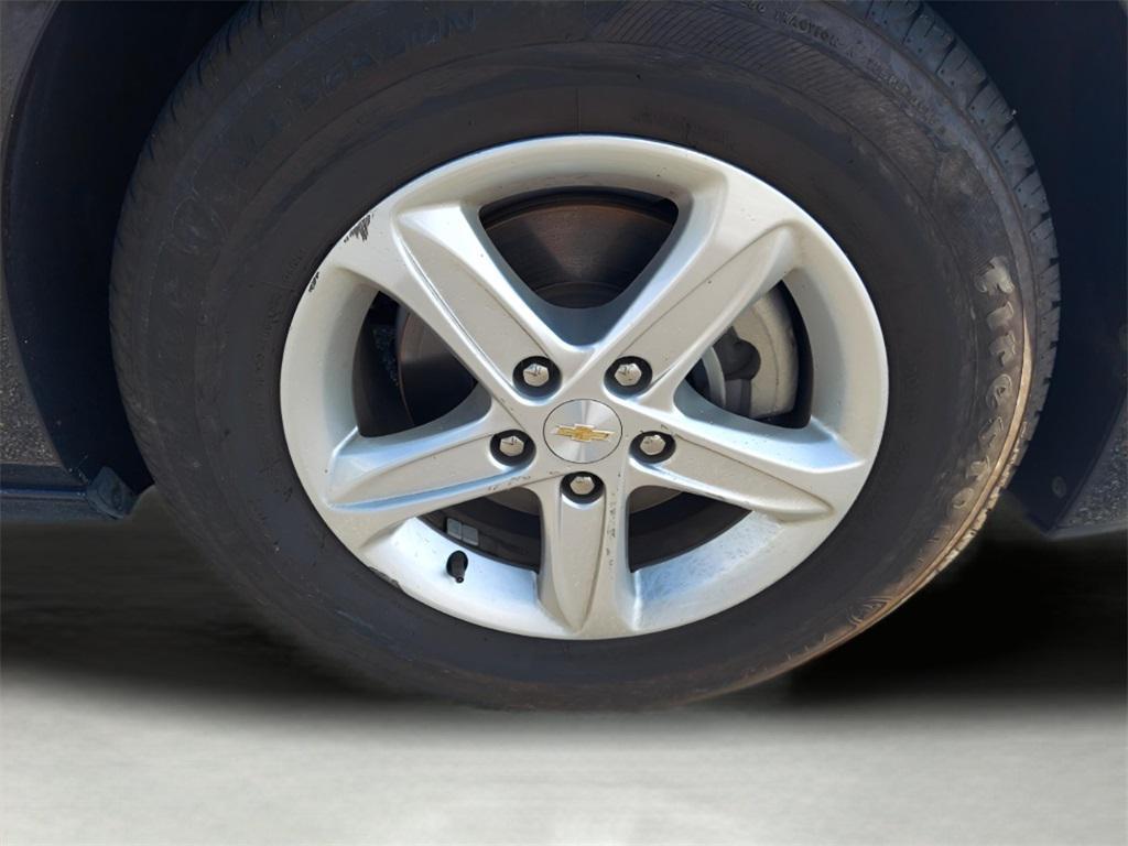 used 2022 Chevrolet Malibu car, priced at $14,799