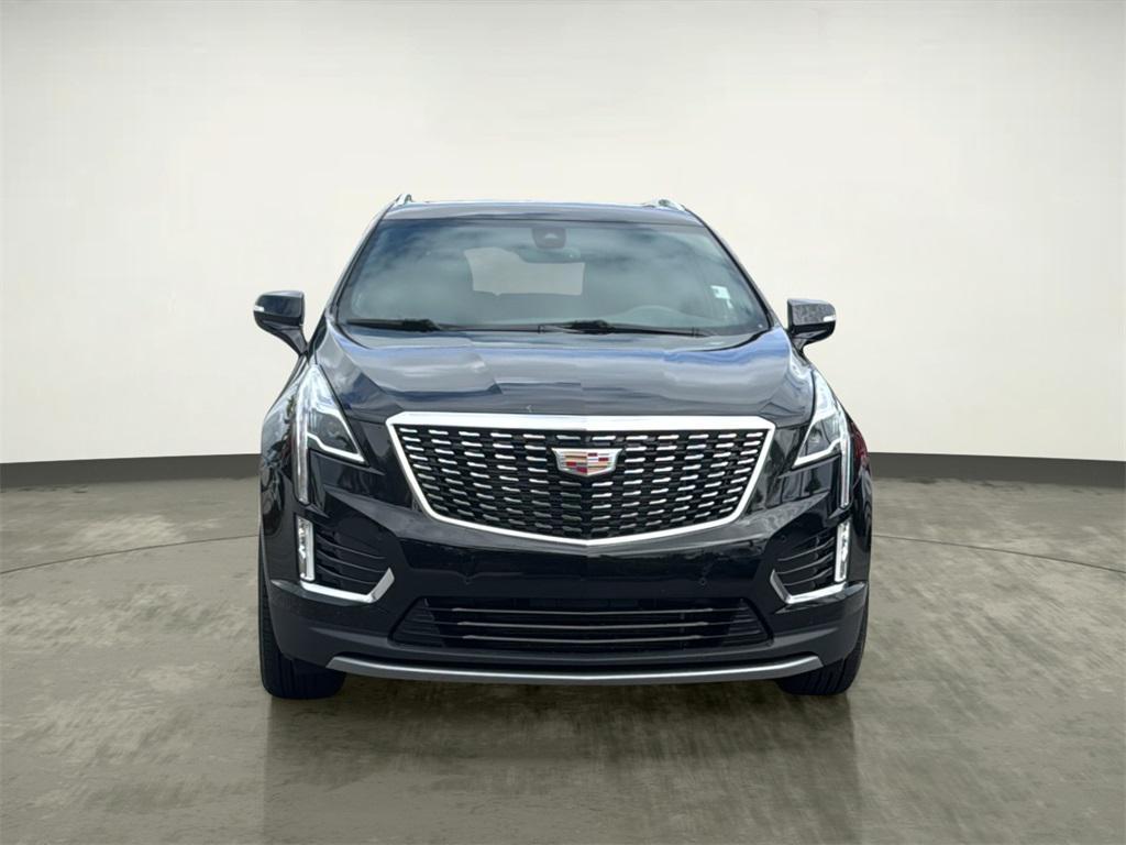 used 2025 Cadillac XT5 car, priced at $41,815