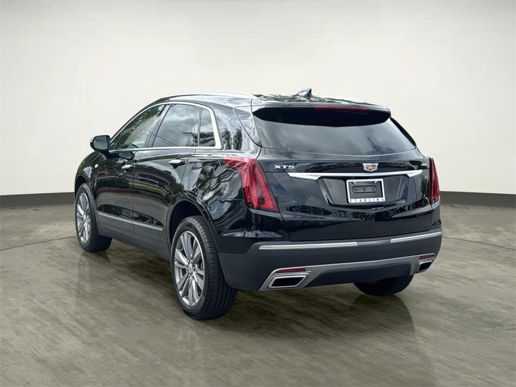 used 2025 Cadillac XT5 car, priced at $41,815