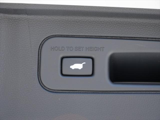 new 2025 Honda Pilot car, priced at $49,405